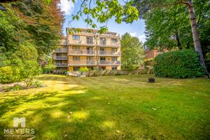 Photo 7- click for photo gallery